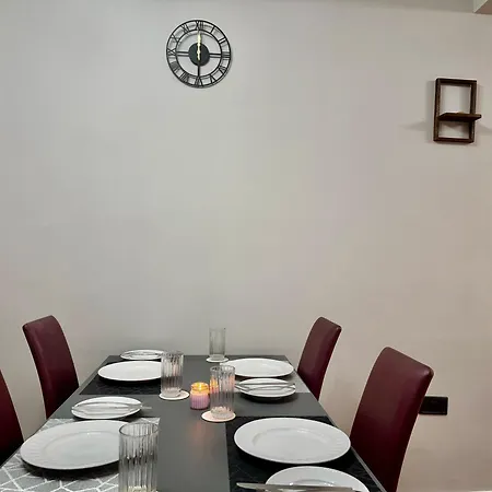 Stylish 2br In Stjulians Apartamento *