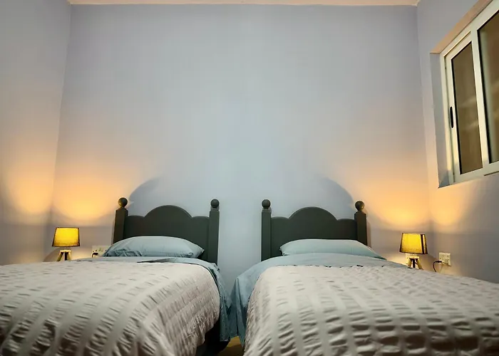 Stylish 2br In Stjulians * San Ġiljan